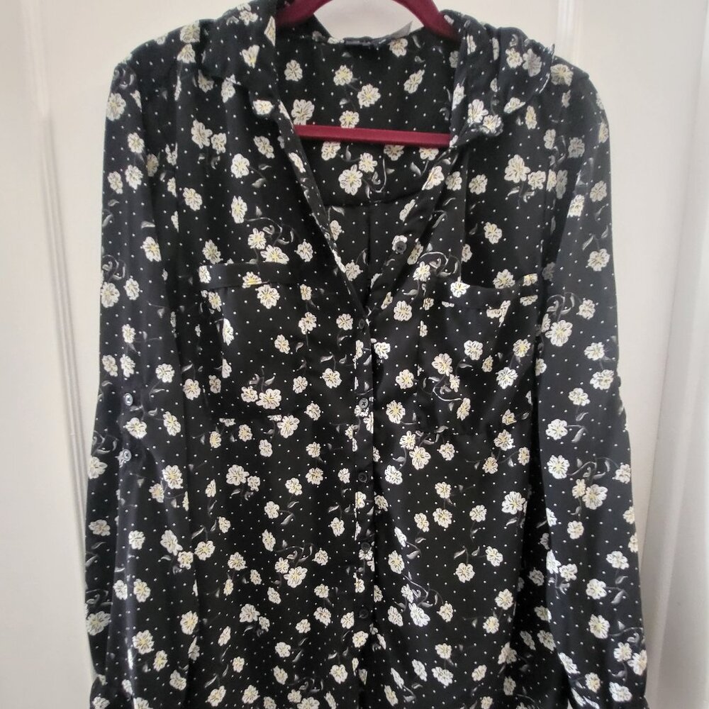 Lily Morgan Floral & Polka Dot Button-Down Blouse - Size Large